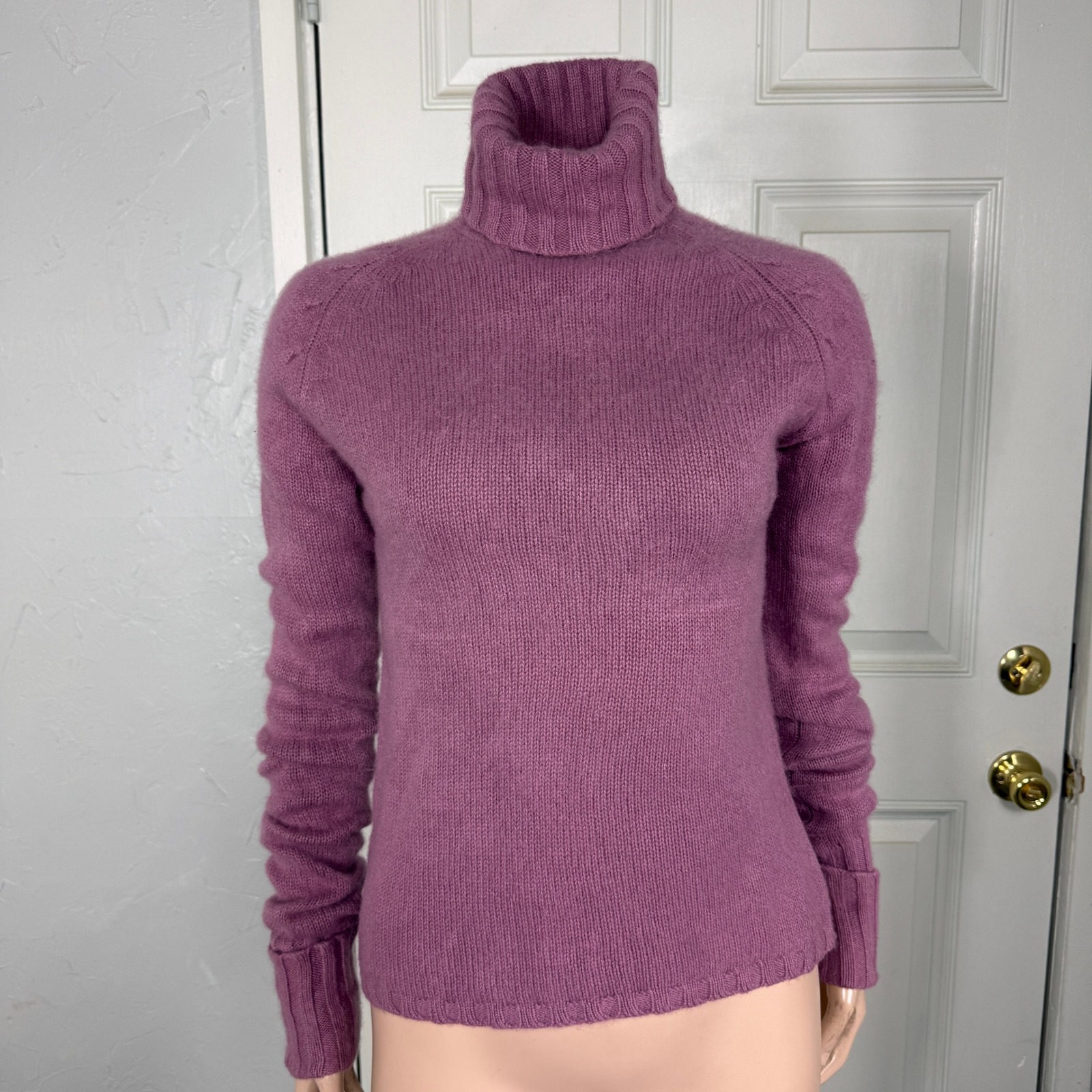 Vintage Banana Republic Women's Sweater S Turtleneck 100% Cashmere L/S Tt14
